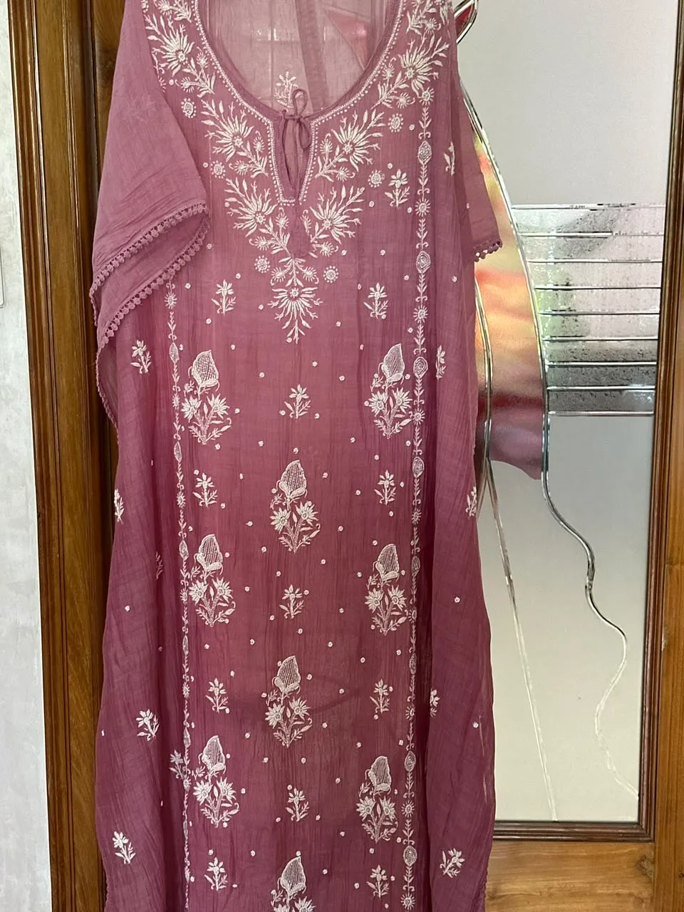 Ombre Onion Pink Mul Chanderi Chikankari Kaftan