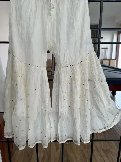 Mukaish Kamdani Mul Chanderi Kurta Gharara Set
