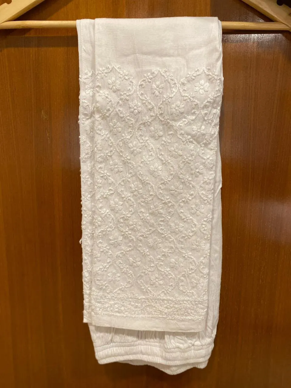 Chikankari Cotton Stretchable Pants ( With Pockets )